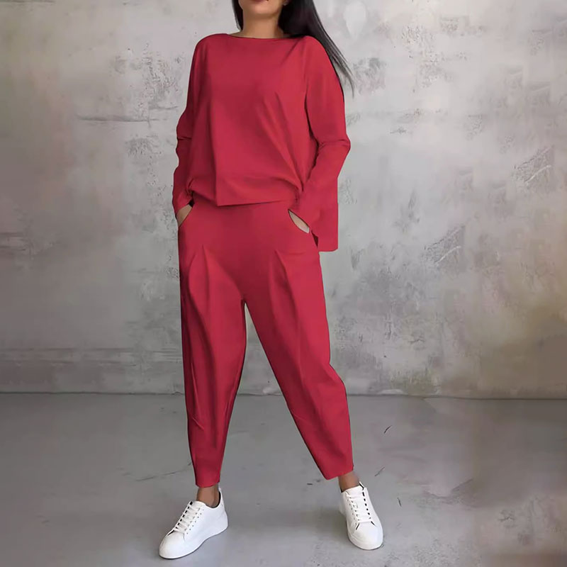 Set van 2 stuks: top met lange mouwen, ronde hals en broek