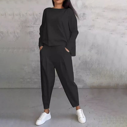 Set van 2 stuks: top met lange mouwen, ronde hals en broek